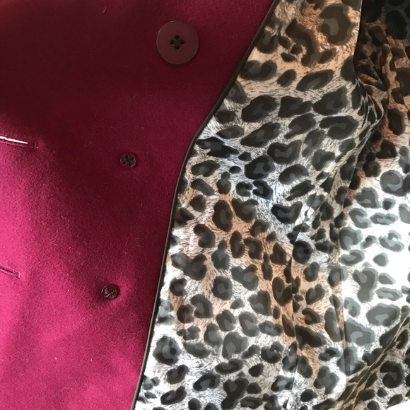 Double-breasted Wool Raspberry Jacket Lined in Leopard Print Like New Sz Med - Picture 12 of 16